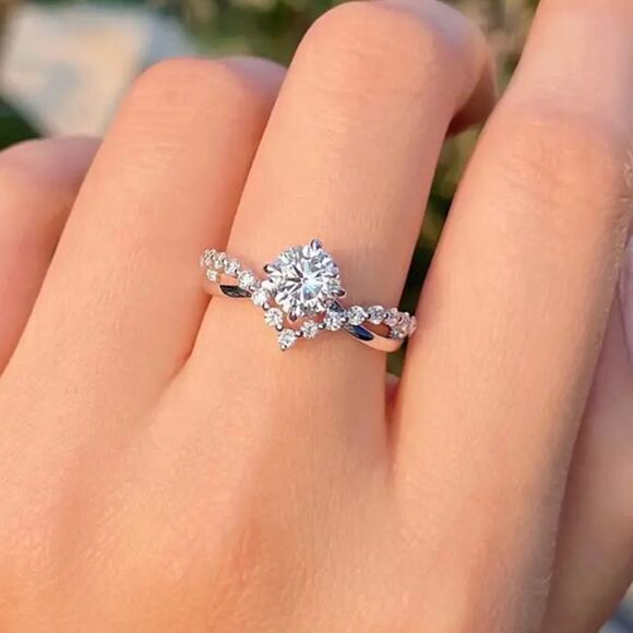 💎925 Sterling Silver Brilliant Cut Lab Prong Set Diamond Ring 💎w/Crown - Picture 1 of 15